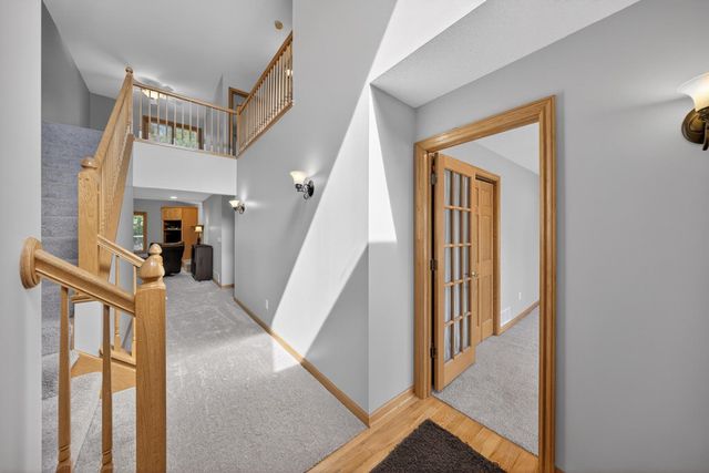 1011 Golfers Ct SE, Rochester, MN 55904