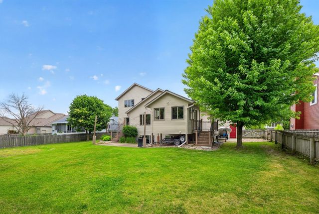 1011 Golfers Ct SE, Rochester, MN 55904