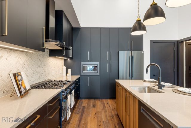 315 N Tracy Avenue 107, Bozeman, MT 59715