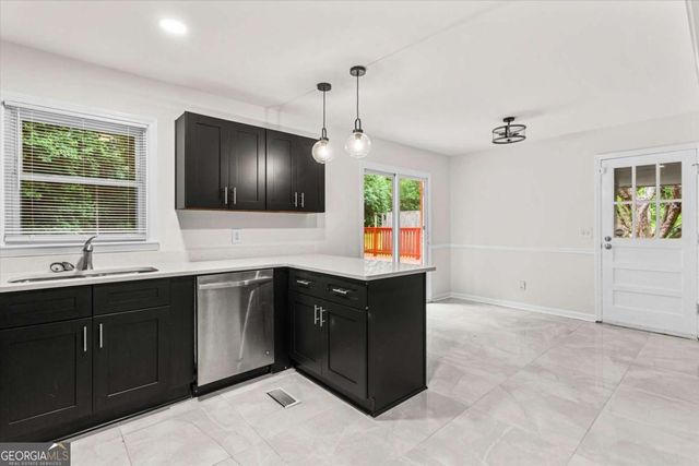 3438 Casa Woods Lane, Clarkston, GA 30021