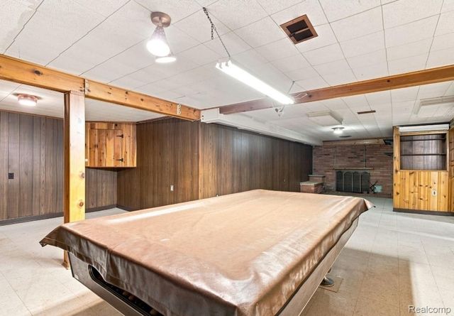 21240 Evergreen Street, St. Clair Shores, MI 48082