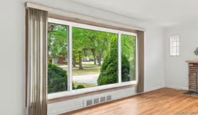 21240 Evergreen Street, St. Clair Shores, MI 48082