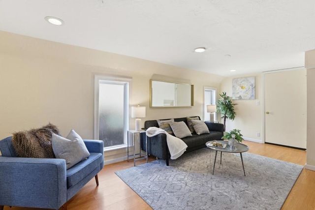 348 Mendocino Street, Brisbane, CA 94005