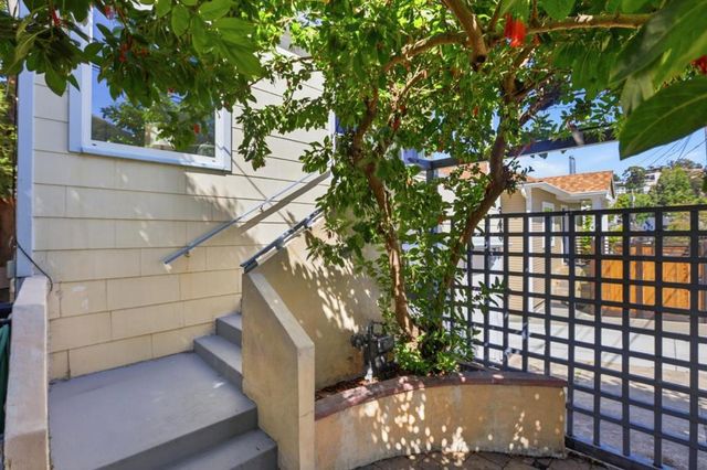 348 Mendocino Street, Brisbane, CA 94005