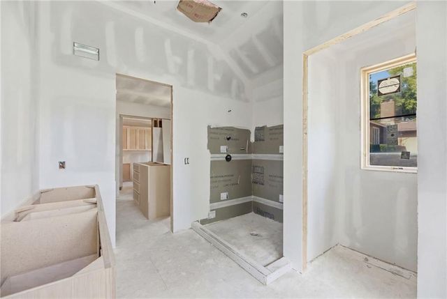 5214 W 66th Terrace, Prairie Village, KS 66208