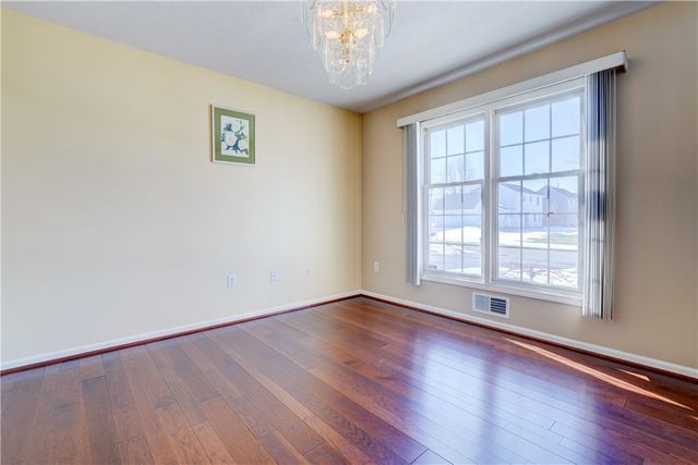 440 Old Country Road, Greece, NY 14612