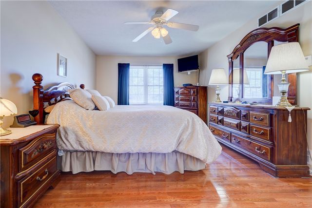 440 Old Country Road, Greece, NY 14612