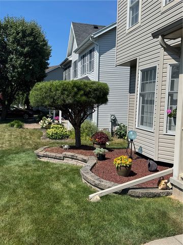 440 Old Country Road, Greece, NY 14612