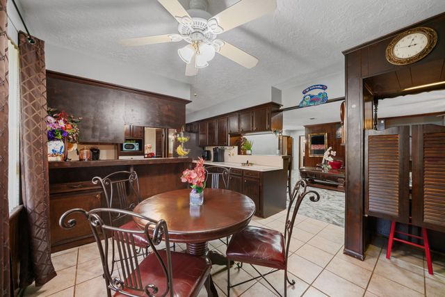 1102 Glouchester Lane, Houston, TX 77073