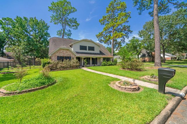 1102 Glouchester Lane, Houston, TX 77073