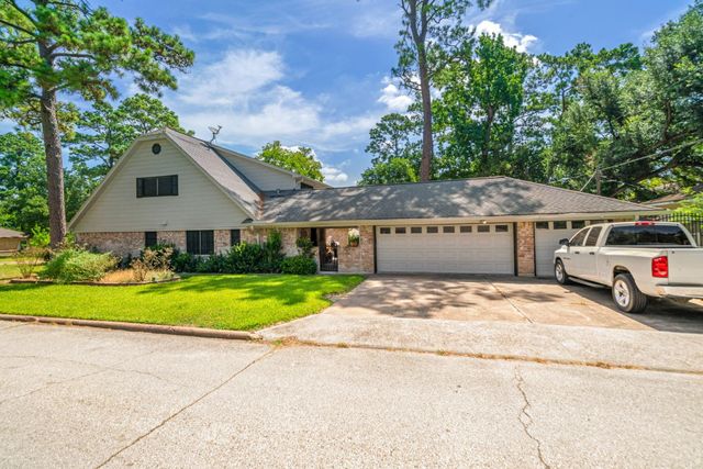 1102 Glouchester Lane, Houston, TX 77073