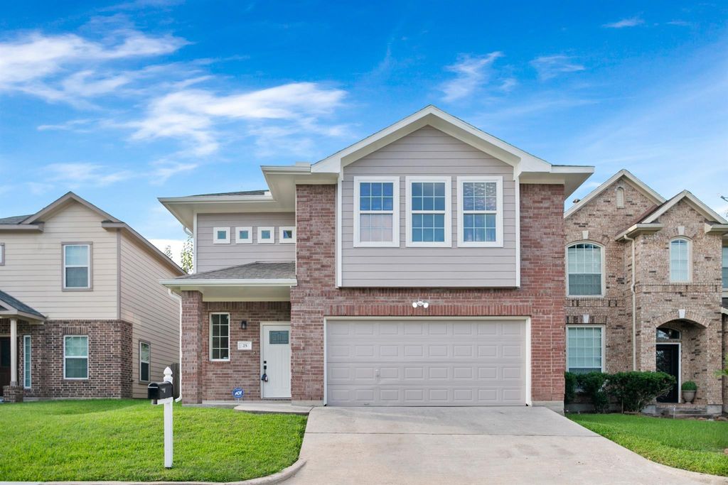 4444 Victory Drive 25, Houston, TX 77088