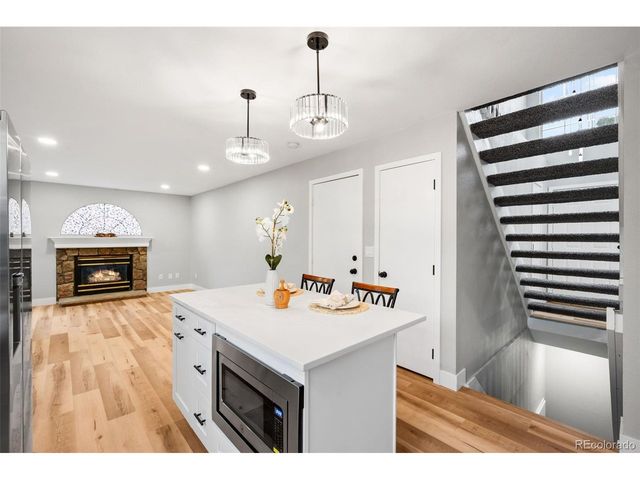 9809 Rosewalk Dr, Highlands Ranch, CO 80129