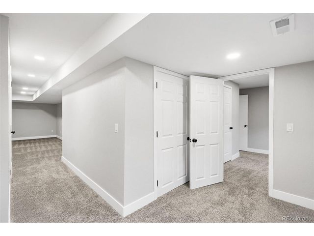 9809 Rosewalk Dr, Highlands Ranch, CO 80129