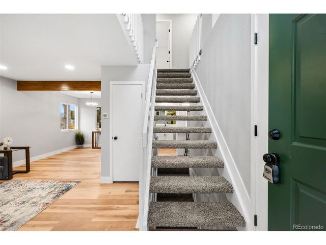 9809 Rosewalk Dr, Highlands Ranch, CO 80129