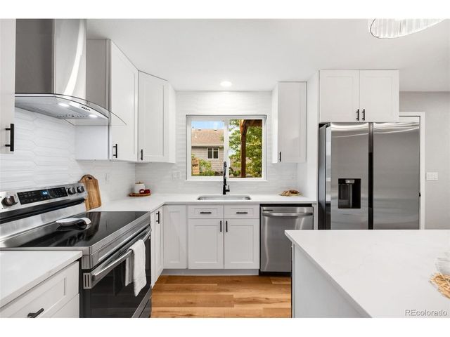 9809 Rosewalk Dr, Highlands Ranch, CO 80129
