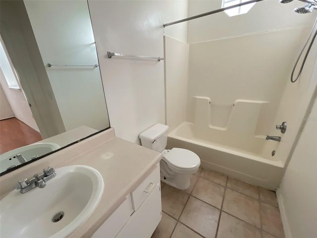 4700 SW ARCHER ROAD D30, Gainesville, FL 32608