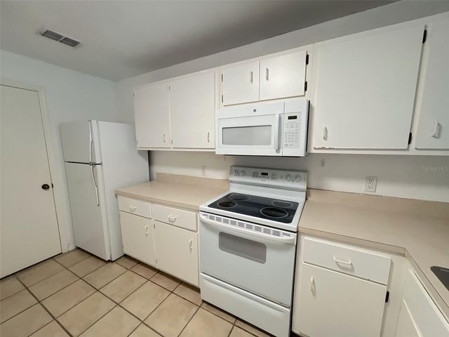 4700 SW ARCHER ROAD D30, Gainesville, FL 32608