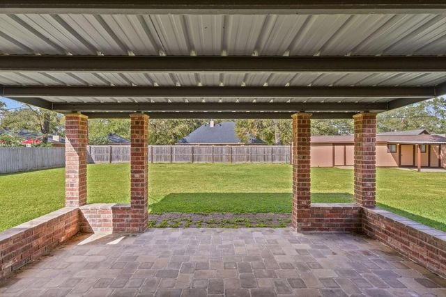 5263 Old Highway 87, Orange, TX 77632