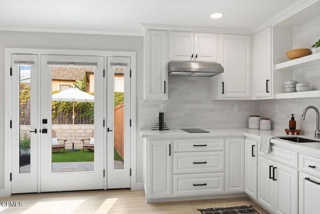 280 E Loop Drive B, Camarillo, CA 93010