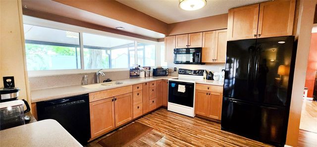 7905 HEATHER COURT, Tampa, FL 33634