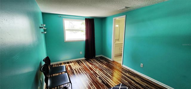 7905 HEATHER COURT, Tampa, FL 33634