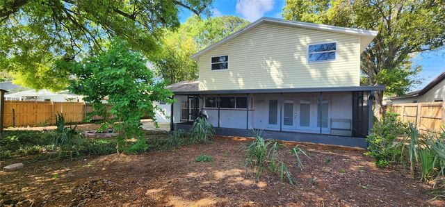 7905 HEATHER COURT, Tampa, FL 33634