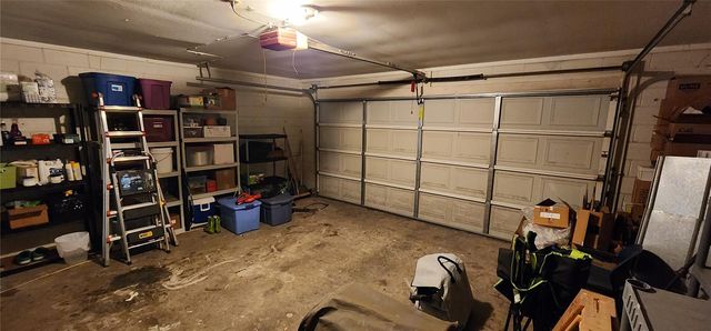 7905 HEATHER COURT, Tampa, FL 33634