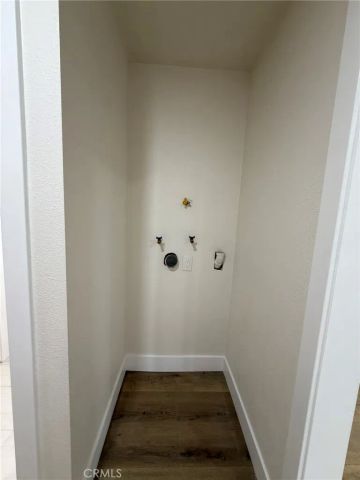 4721 W Oakfield, Santa Ana, CA 92703