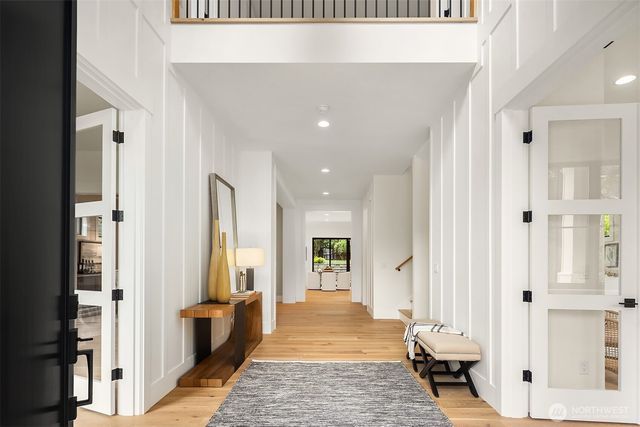 10415 SE 13th Street, Bellevue, WA 98004