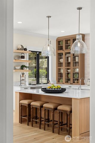 10415 SE 13th Street, Bellevue, WA 98004