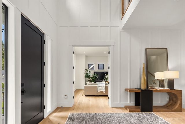 10415 SE 13th Street, Bellevue, WA 98004