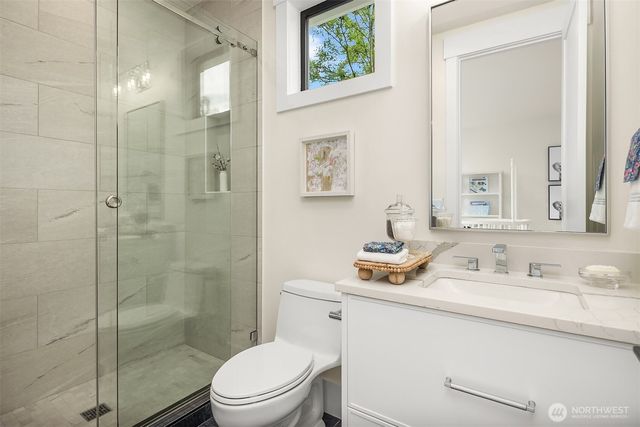 10415 SE 13th Street, Bellevue, WA 98004
