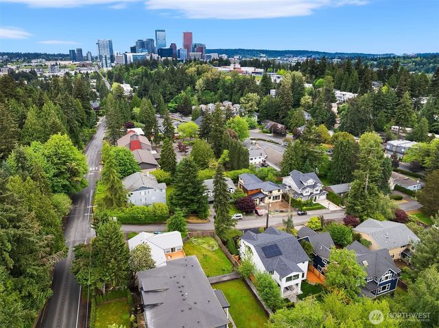 10415 SE 13th Street, Bellevue, WA 98004