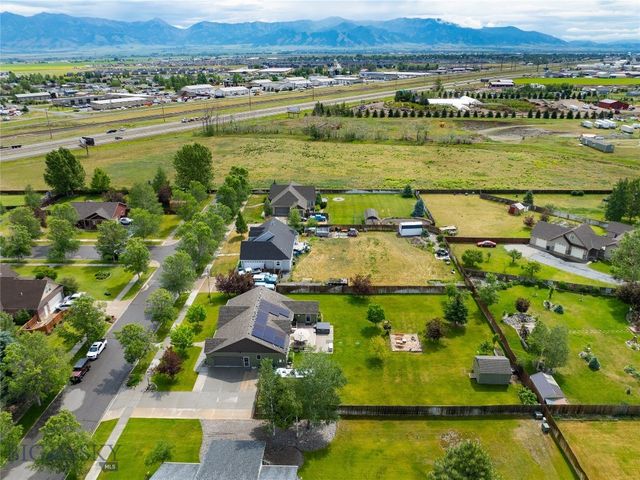 158 Harvester Lane, Belgrade, MT 59714