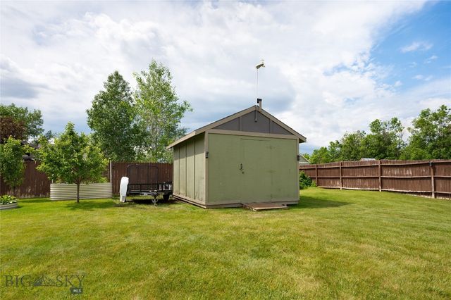 158 Harvester Lane, Belgrade, MT 59714