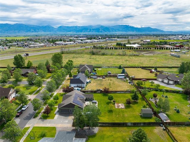 158 Harvester Lane, Belgrade, MT 59714