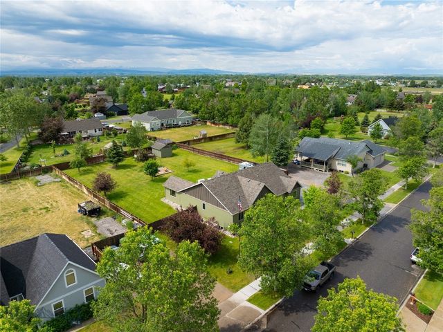 158 Harvester Lane, Belgrade, MT 59714