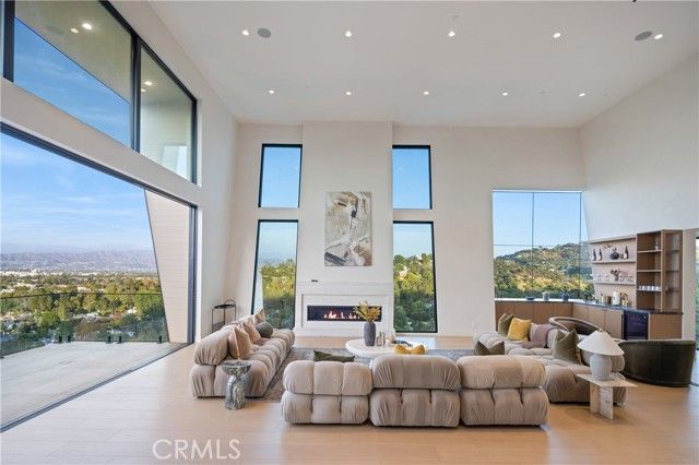 3596 Woodhill Canyon, Studio City (los Angeles), CA 91604