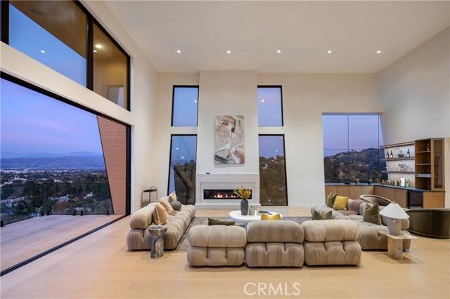 3596 Woodhill Canyon, Studio City (los Angeles), CA 91604