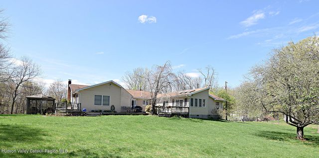 32 Old Route 199, Red Hook, NY 12571