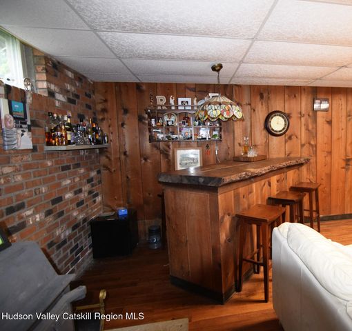 32 Old Route 199, Red Hook, NY 12571