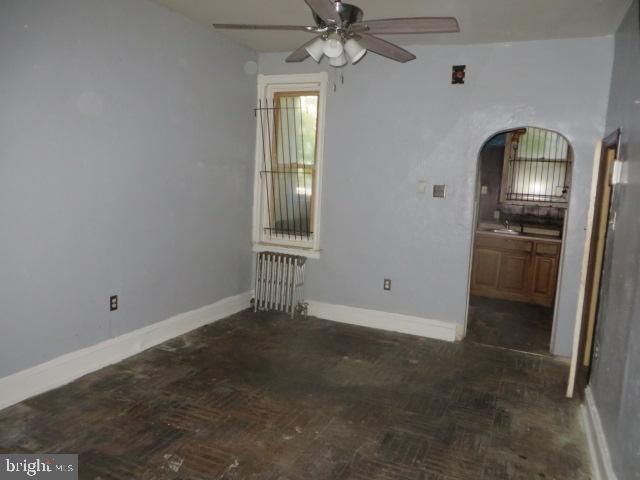 1424 N CORLIES ST, Philadelphia, PA 19121