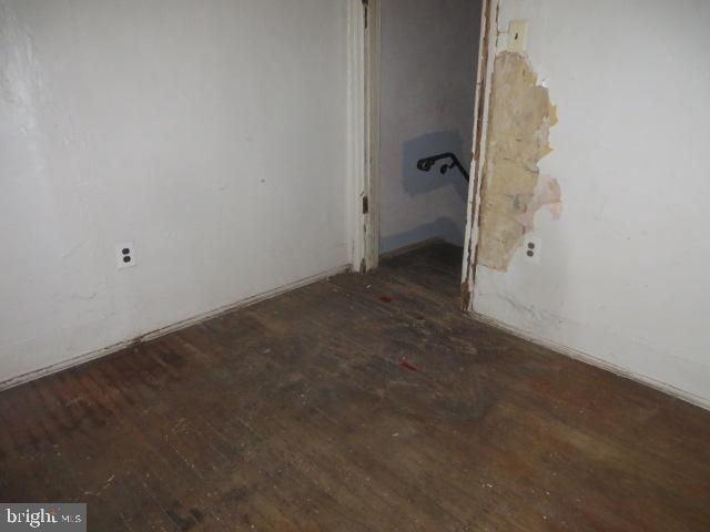 1424 N CORLIES ST, Philadelphia, PA 19121