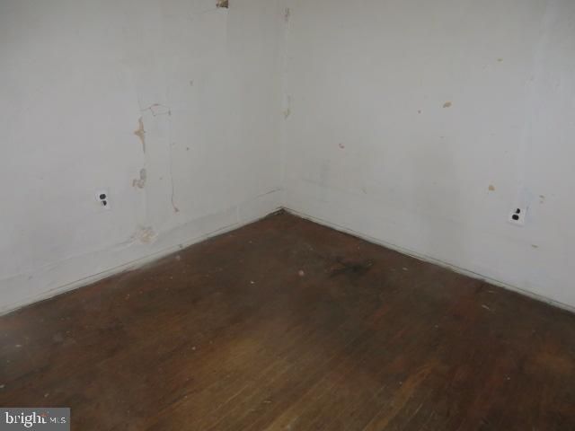 1424 N CORLIES ST, Philadelphia, PA 19121