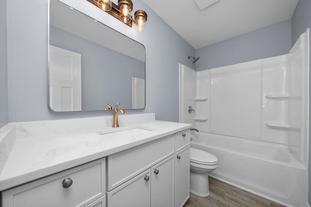 106 W Thompson Street, Harvard, IL 60033