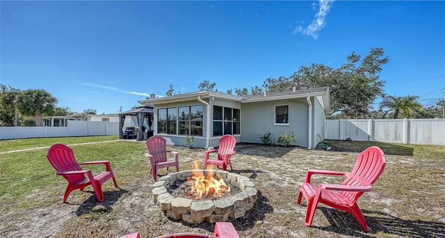 603 BARNES PARKWAY, Nokomis, FL 34275