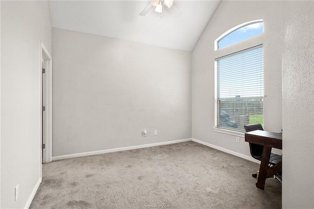 4421 Ledgestone Trail, College Station, TX 77845