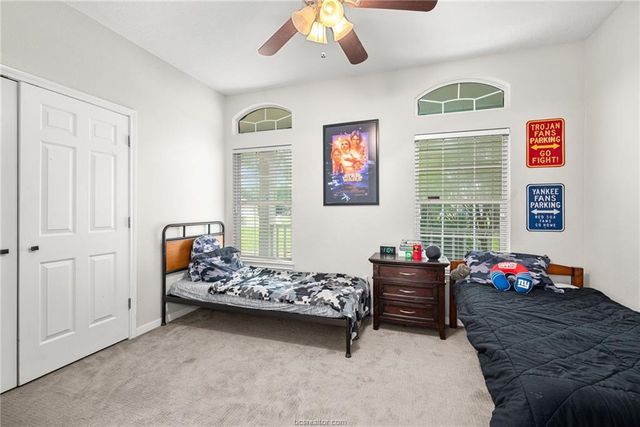 4421 Ledgestone Trail, College Station, TX 77845