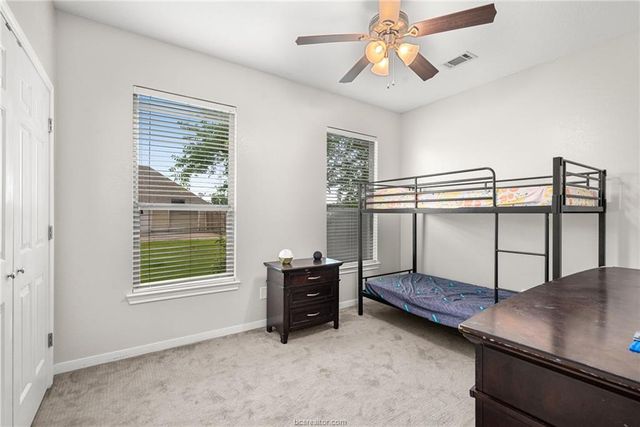 4421 Ledgestone Trail, College Station, TX 77845